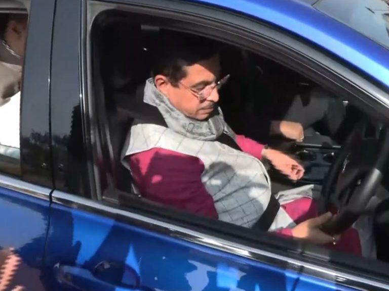 Union Minister Pralhad Joshi arrives at Parliament in Hydrogen-powered car
